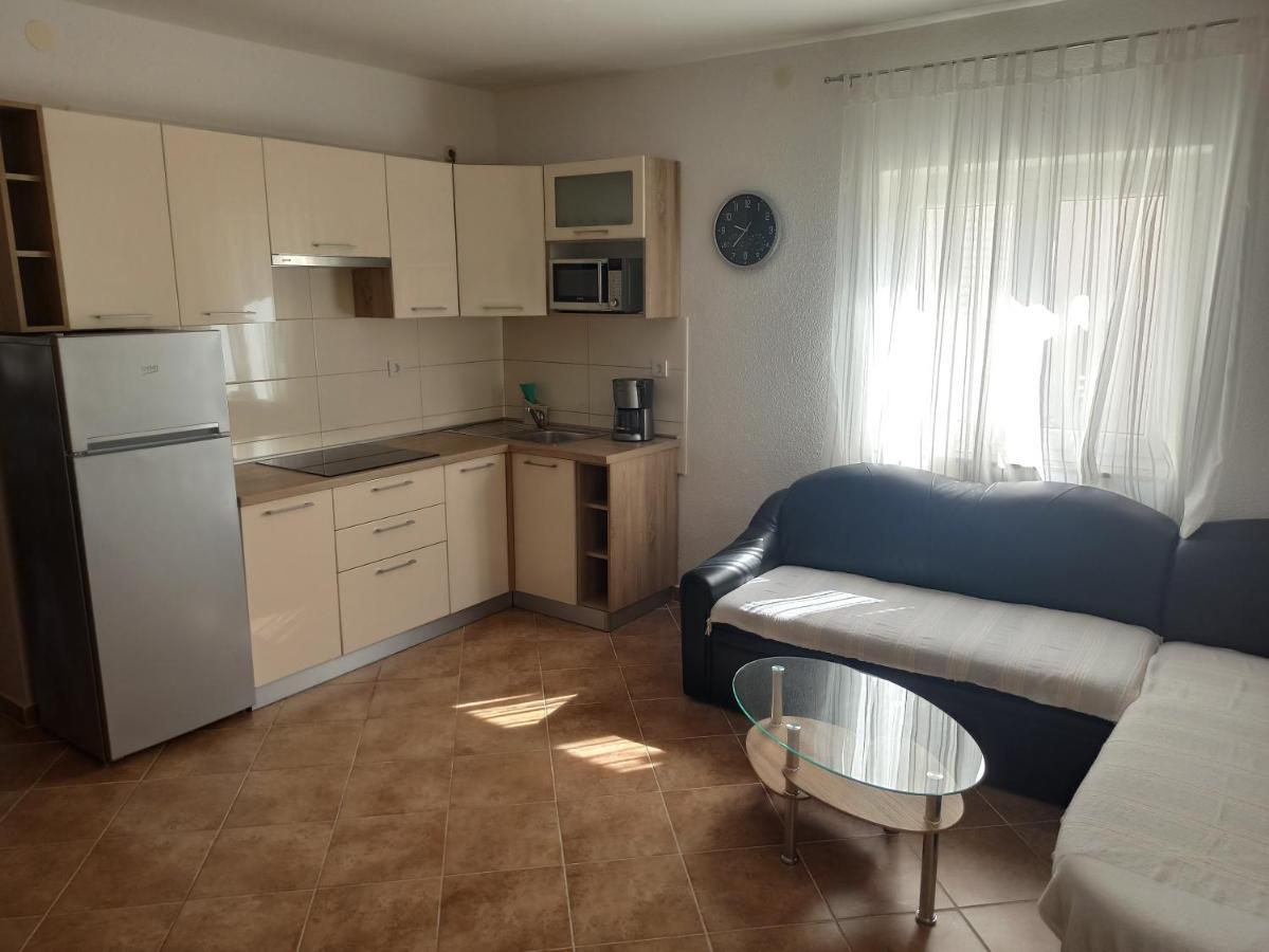 Apartmani Vesna Krk Town Dış mekan fotoğraf