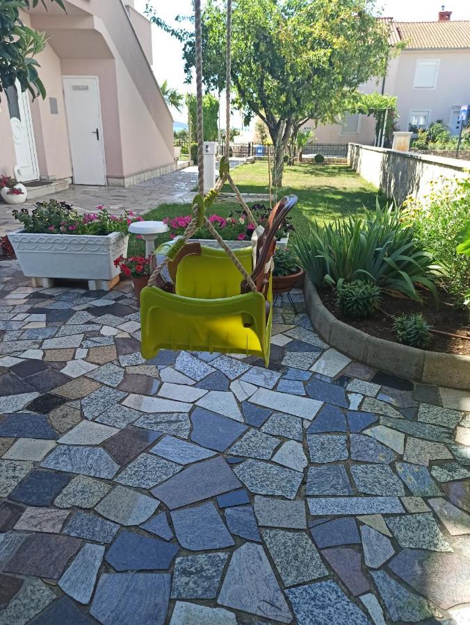 Apartmani Vesna Krk Town Dış mekan fotoğraf