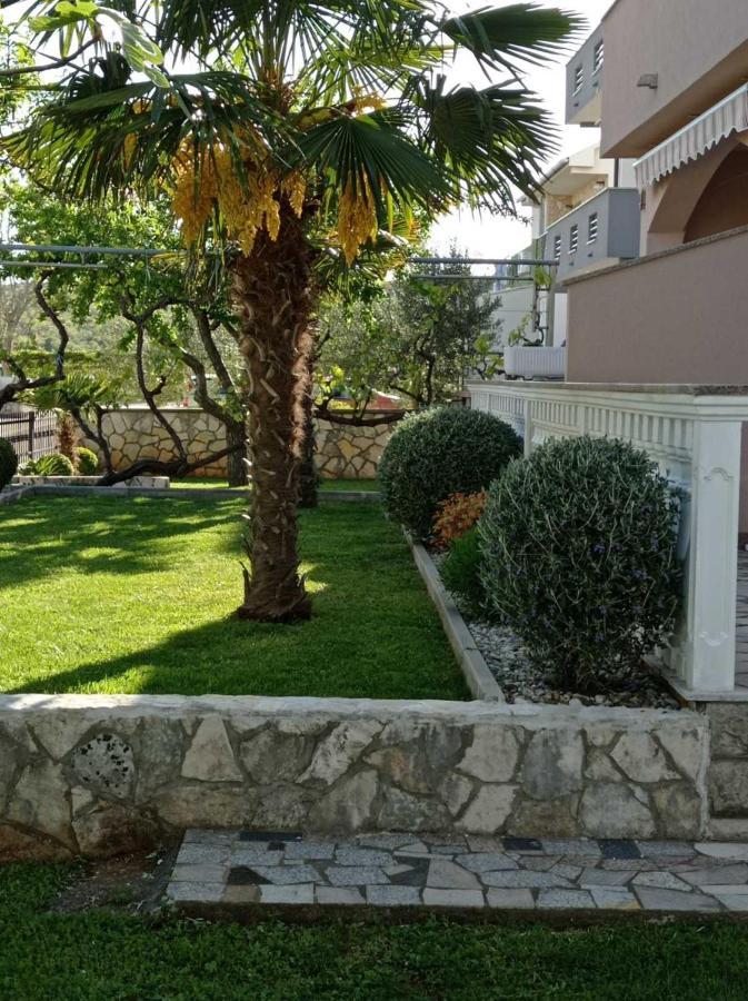 Apartmani Vesna Krk Town Dış mekan fotoğraf