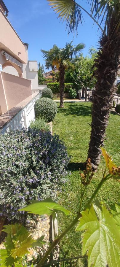 Apartmani Vesna Krk Town Dış mekan fotoğraf